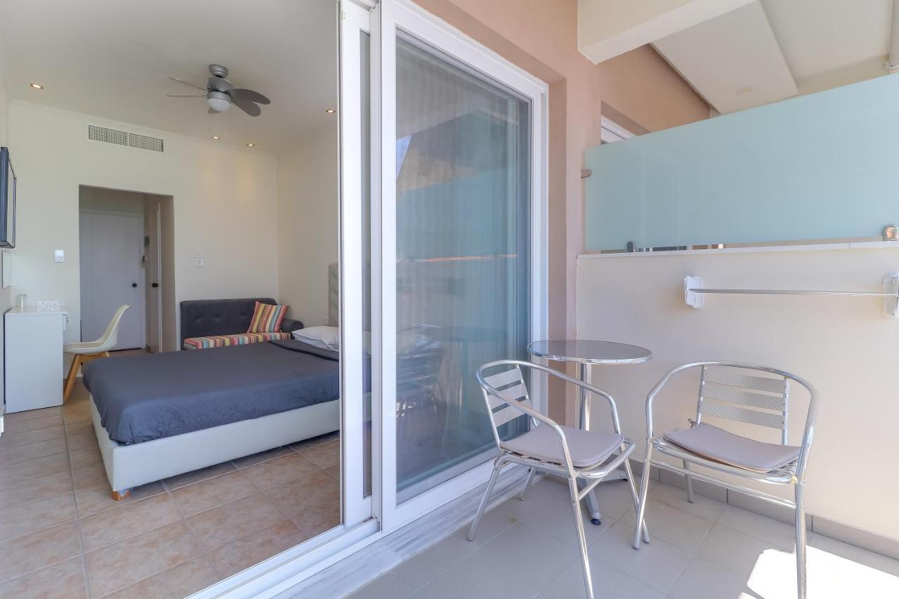 Porto Palio Beach Hotel PalaiónTsiflíkion 외부 사진